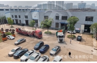 陜西一批5噸湘潭蓄電池電機車由專車發(fā)往礦山
